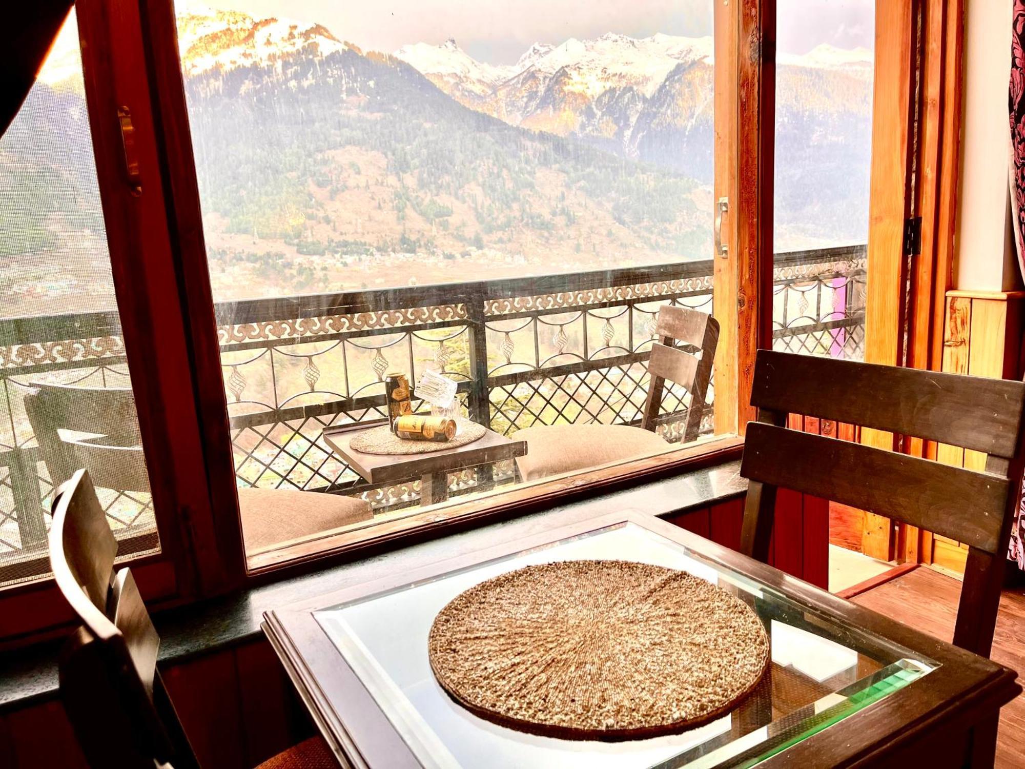 The Manu Emerald # Farmhouse # Top Selling Cottage In Manali # Peaceful Heritage Cozy Stay # Lawn With Bonfire # Most Awarded Bagian luar foto