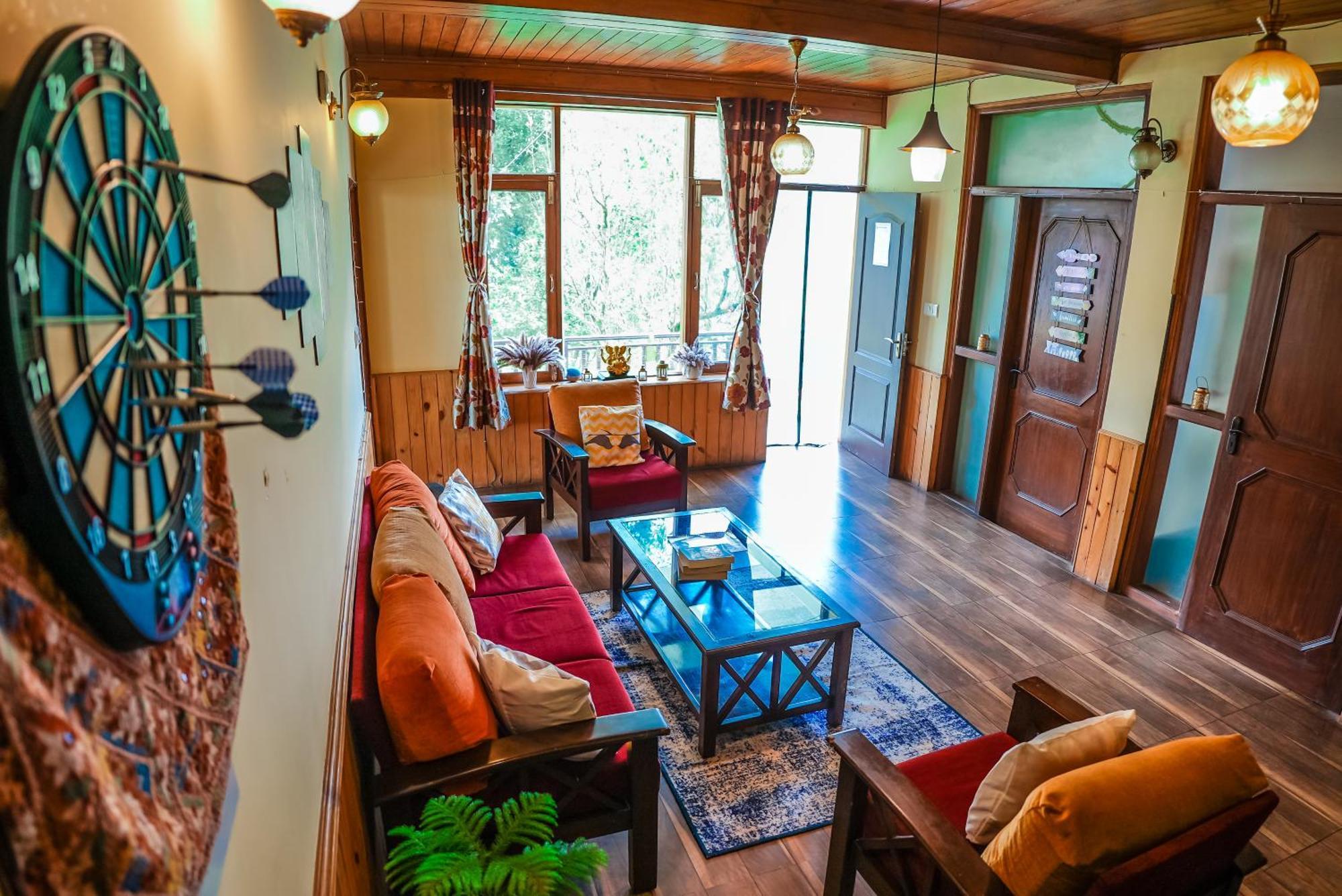 The Manu Emerald # Farmhouse # Top Selling Cottage In Manali # Peaceful Heritage Cozy Stay # Lawn With Bonfire # Most Awarded Bagian luar foto