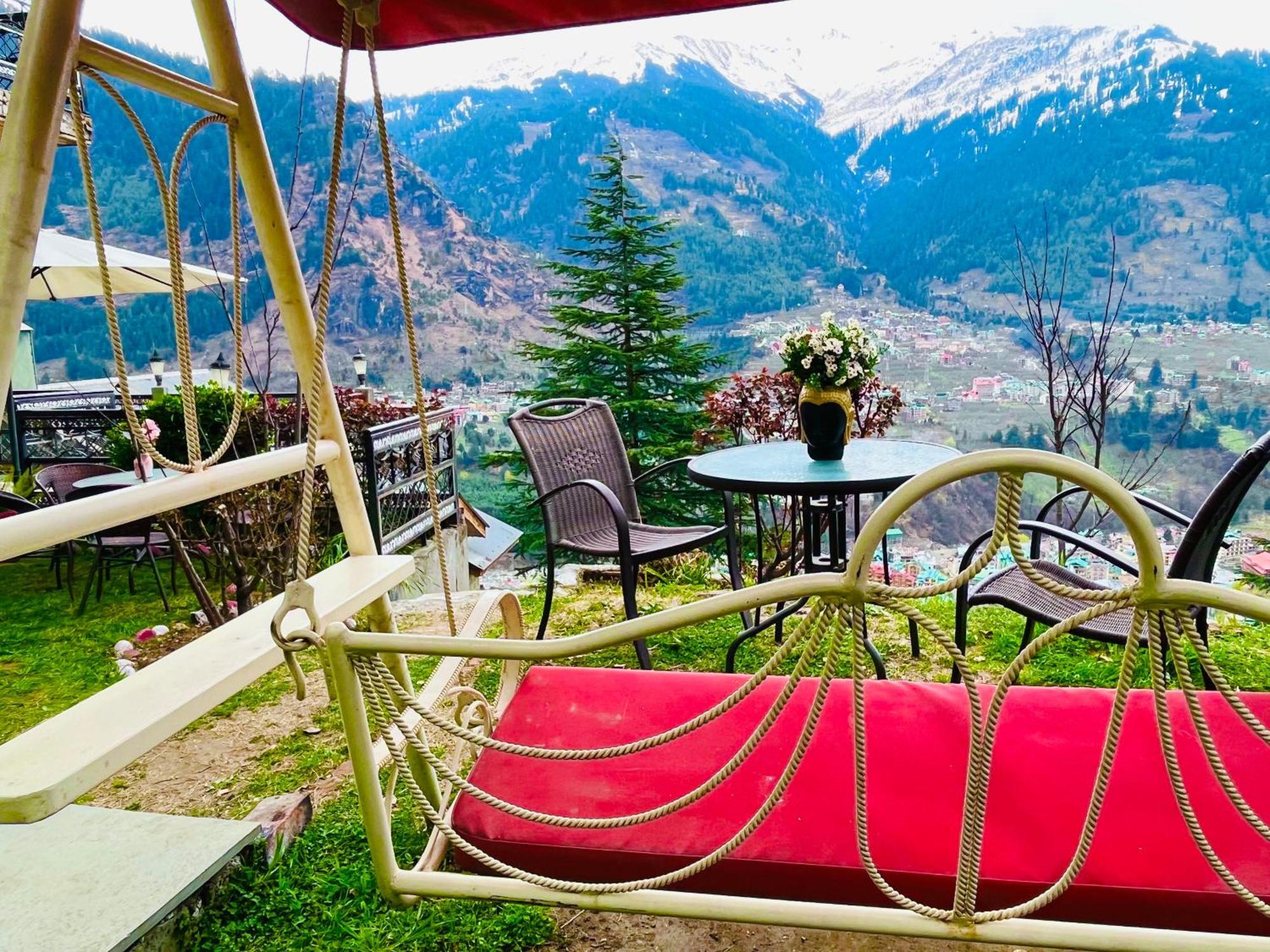 The Manu Emerald # Farmhouse # Top Selling Cottage In Manali # Peaceful Heritage Cozy Stay # Lawn With Bonfire # Most Awarded Bagian luar foto