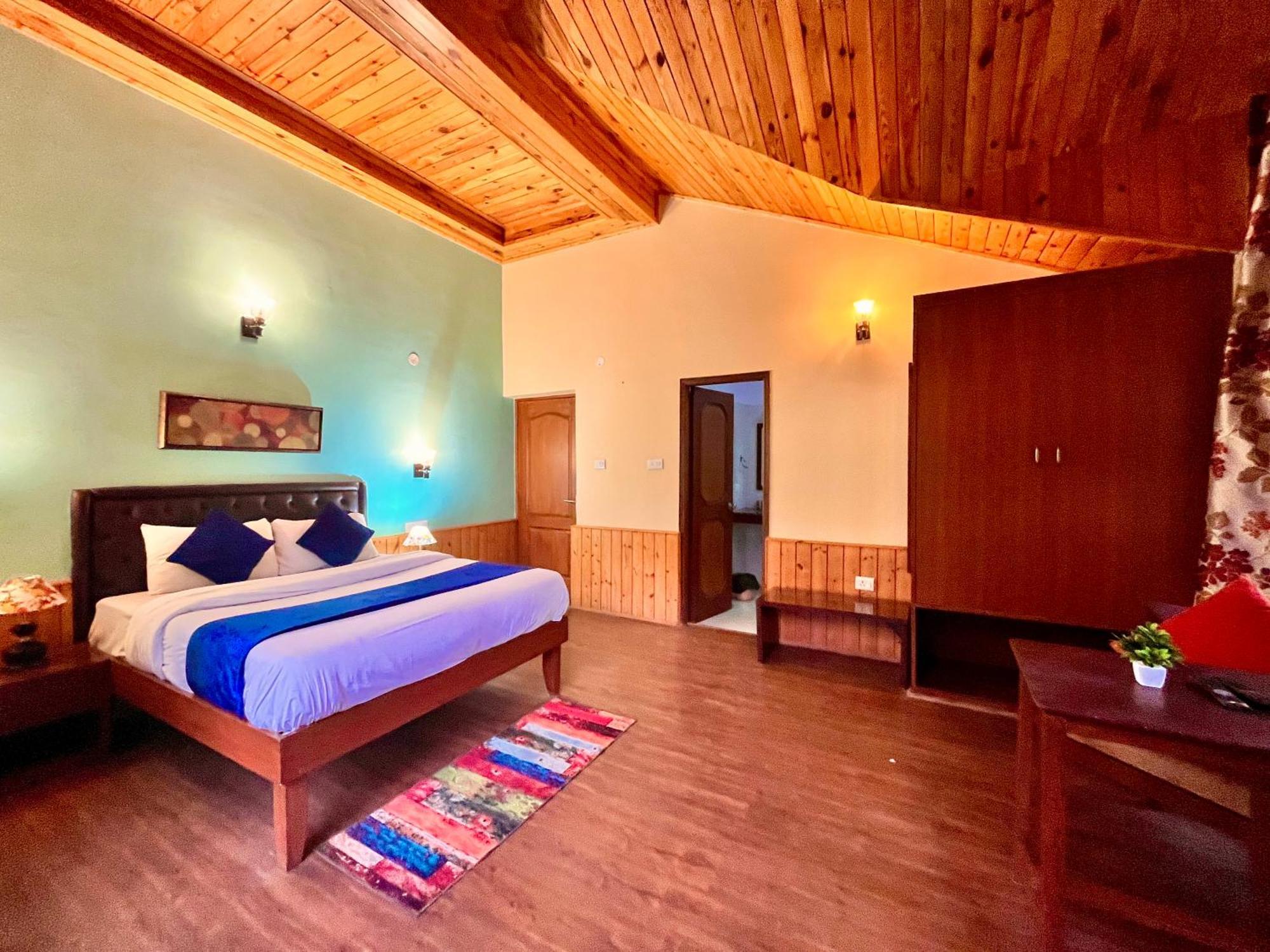 The Manu Emerald # Farmhouse # Top Selling Cottage In Manali # Peaceful Heritage Cozy Stay # Lawn With Bonfire # Most Awarded Bagian luar foto