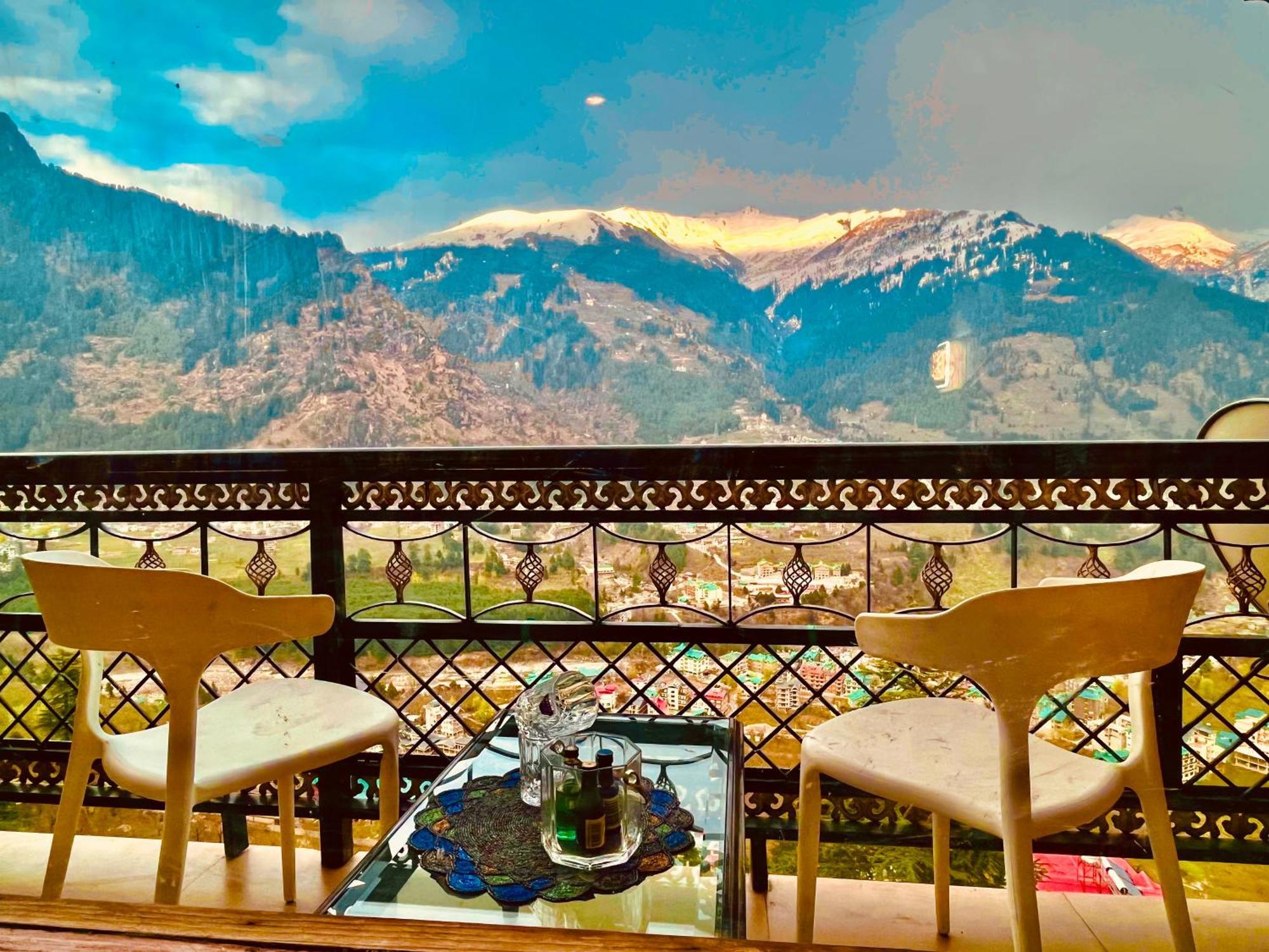 The Manu Emerald # Farmhouse # Top Selling Cottage In Manali # Peaceful Heritage Cozy Stay # Lawn With Bonfire # Most Awarded Bagian luar foto