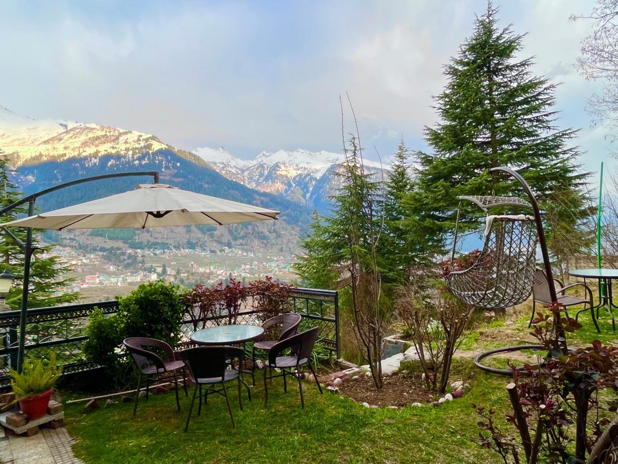The Manu Emerald # Farmhouse # Top Selling Cottage In Manali # Peaceful Heritage Cozy Stay # Lawn With Bonfire # Most Awarded Bagian luar foto