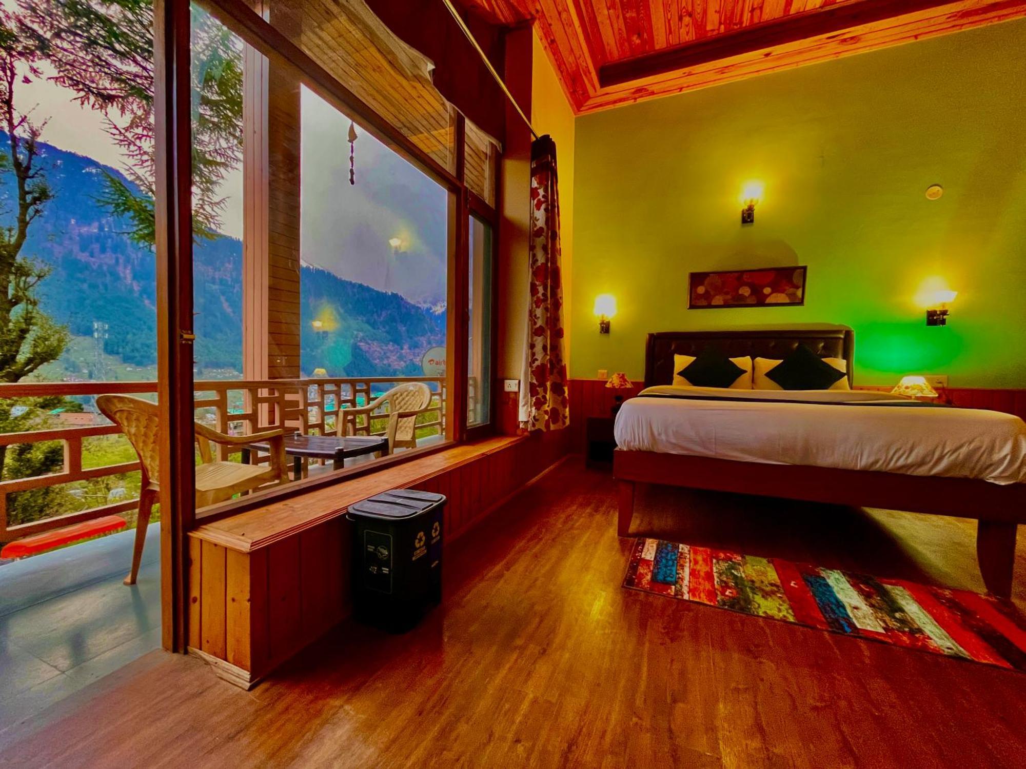 The Manu Emerald # Farmhouse # Top Selling Cottage In Manali # Peaceful Heritage Cozy Stay # Lawn With Bonfire # Most Awarded Bagian luar foto